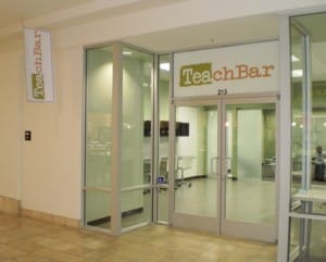 Teachbar1