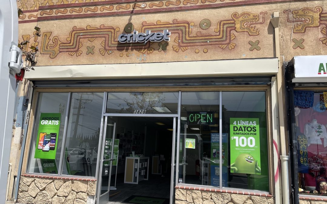 Oakland, CA – Exterior Illuminated Channel Letters for Cricket Wireless Retail Location