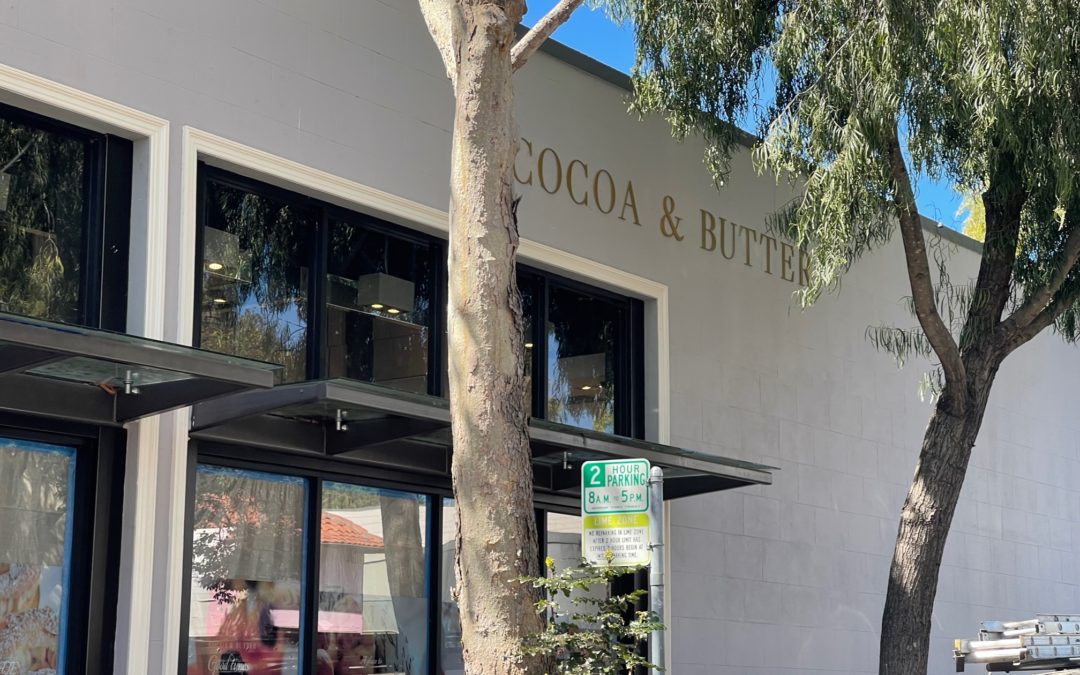 Palo Alto, CA – Cocoa Butter Prepares For Opening with Dimensional Letters and Custom Metal Menu Plates