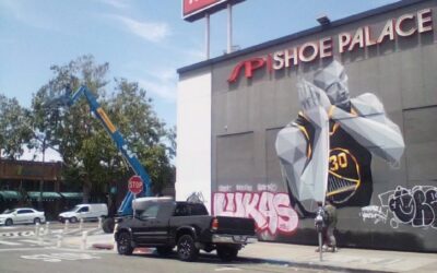 Oakland, CA – Shoe Palace Now Boasts a New Vibrant Panaflex Logo Sign Atop their Building!