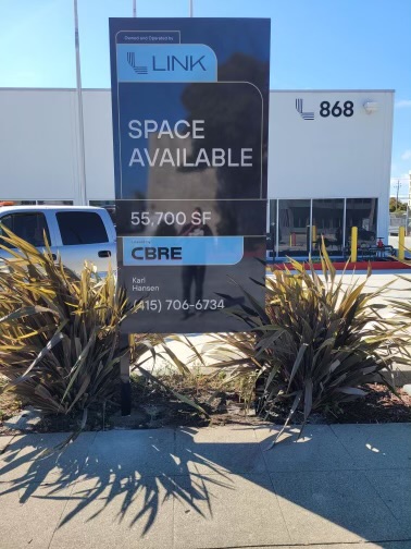 Hayward, CA – SignWorks Installs ACM Panel Signs for AGI’s Clients in Multiple Locations